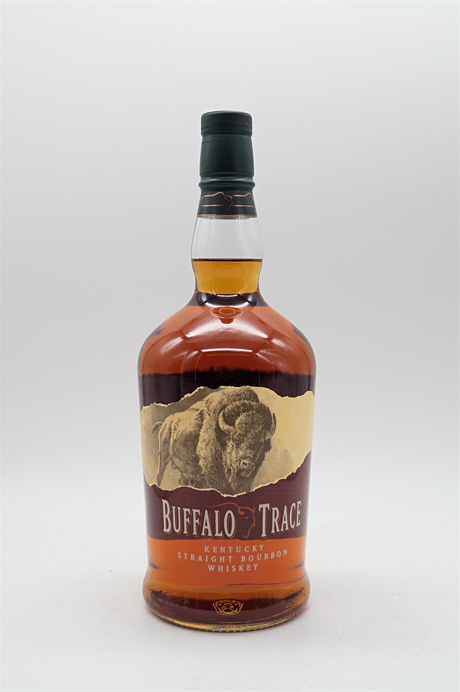  Buffalo Trace Distillery - Kentucky Straight Bourbon Whiskey